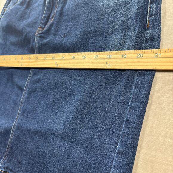 Christopher & Banks Premier Denim Jean Skirt Sz 12 Classic Basic Retro Versatile - Picture 7 of 9
